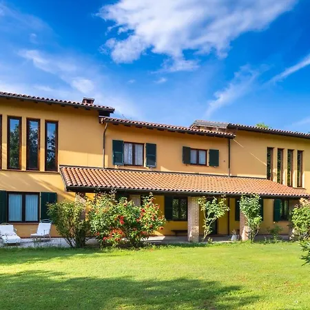 Tenuta Contessa Chiara 17, Emma Villa *