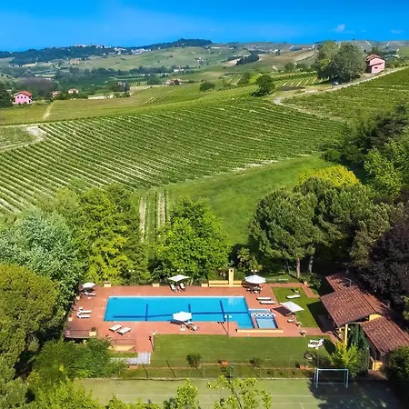 Tenuta Contessa Chiara 17, Emma * Fontanile