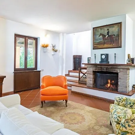 Tenuta Contessa Chiara 17, Emma Villa