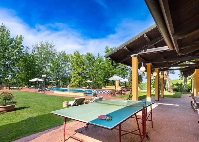 Tenuta Contessa Chiara 17, Emma Villa
