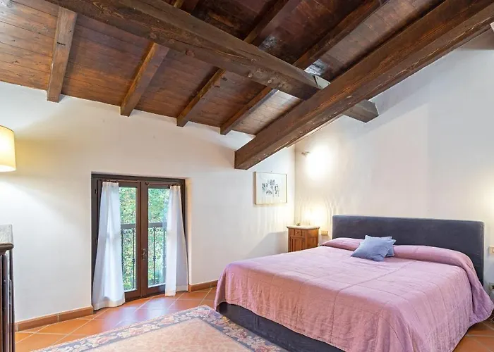 Tenuta Contessa Chiara 17, Emma * Fontanile