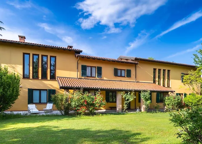 Tenuta Contessa Chiara 17, Emma Villa *